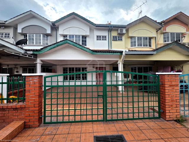Double Storey Terrace 4 Bedrooms Kajang 1