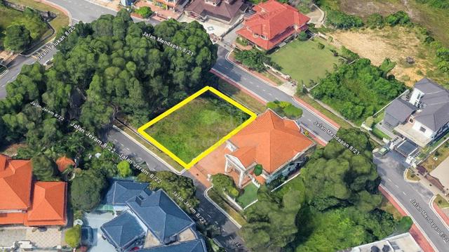 Exclusive & Privacy Area - Bungalow Lot Seksyen 8 - Shah Alam 1