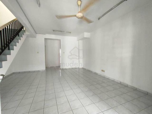 Bukit Indah 2 Storey Terrace House 4 Bed 3 Bath 1