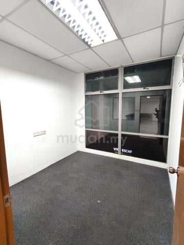 KK Times Square Office for Rent 1