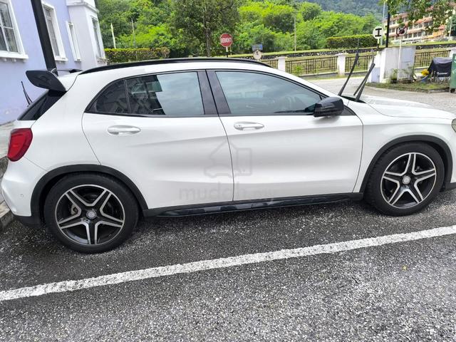 2015 Mercedes Benz GLA-CLASS 2.0 250 4MATIC (CBU) - 4
