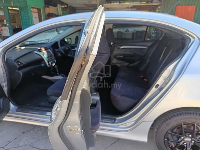2013 Honda CITY 1.5 E FACELIFT (A) - 5