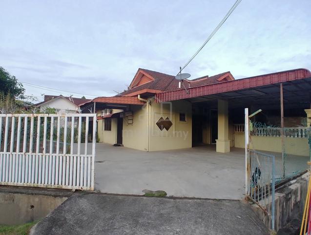 CORNERLOT NONBUMI Single Storey Terrace Bandar Springhill Port Dickson 1