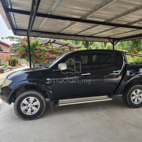 2010 Mitsubishi TRITON 2.5 KB4TGJRXZR FACELIFT (M) - 4