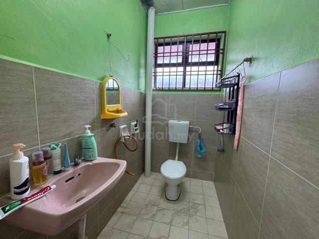 Kulai Saleng Jalan Jambu Double Storey Terrace Corner House,Kulai 3
