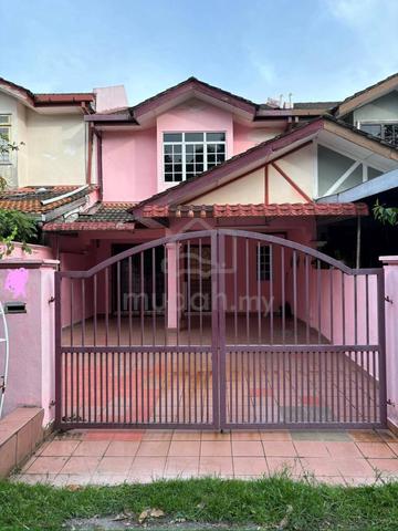 Renovated Double Storey Taman Anggerik Bukit Sentosa for Sale 1