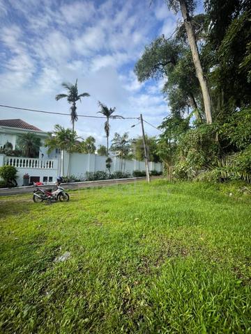 Banglo Lot Nong Chik, JB – FREEHOLD! Gated & Guarded 3