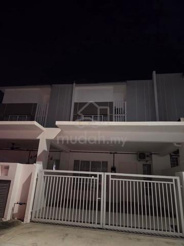 PARTIAL FURNISHED ‼️ Double Storey Taman Bayu Sutera, Sendayan 1