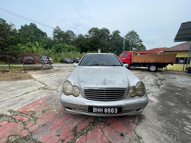 2001 Mercedes Benz C-CLASS 2.6 240 CLASSIC (CBU) - 3