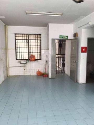 Desa Rahmat Apartment 1