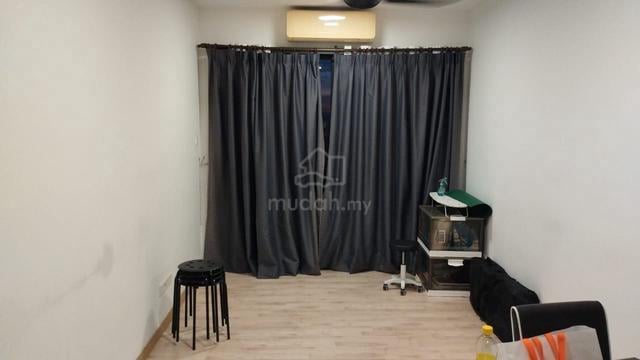 Emporis (Kota Damansara) 1