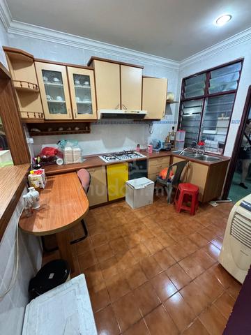 20x70 Double Storey House 4r3b Lestari Putra Lep 7 Seri Kembangan 1
