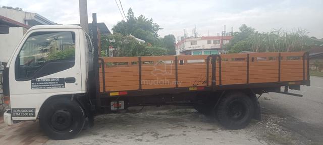 Lori 5 & 3 Tan Lorry 5 & 3 tonne with Wooden Cargo - photo 5 of 6