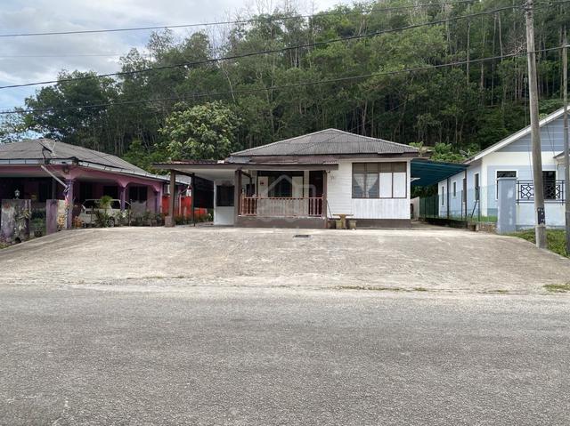 Rumah banglo taman wangi 1