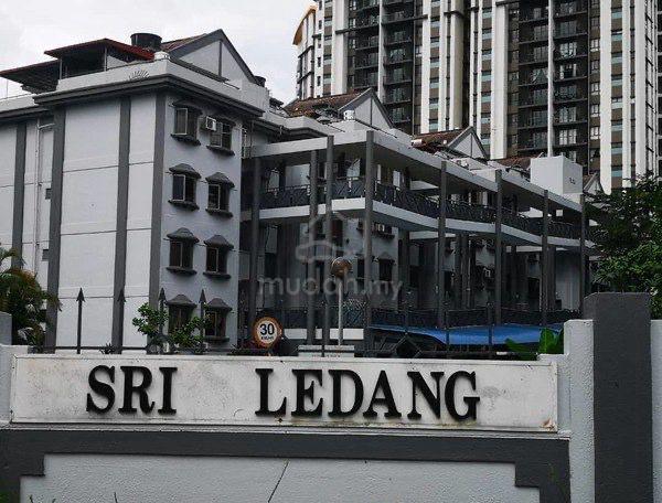 Sri Ledang 1