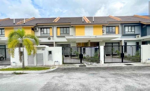 Room for rent at Bandar Mahkota Banting 1