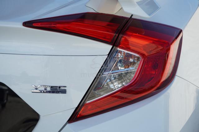 TYPE R KITS⭐3YRS WARANTY⭐2019 Honda CIVIC 1.5 TC-P - 4
