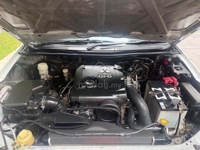 2012 Mitsubishi TRITON 2.5 4x4 (M) Turbu - 4