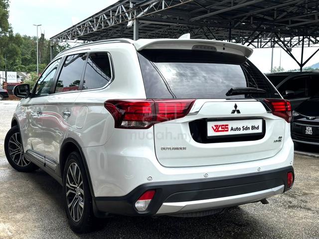Mitsubishi OUTLANDER 2.0 AWD Facelift 360cam 2021 - 2
