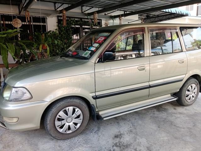 2004 Toyota UNSER 1.8 GLI FACELIFT (M) - 1
