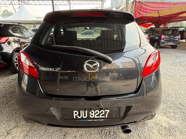 Mazda 2 1.5 (A) HATCHBACK FULL SPEC LIKE NEW - 5