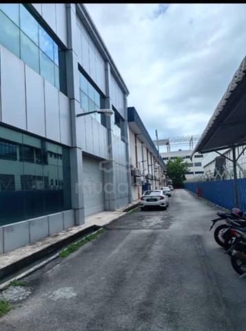Bayan Lepas Free Industrial Zone Batu Maung 2Sty Factory For Rent 1