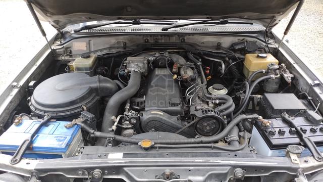 1999 Toyota LANDCRUISER HDJ101K 4.2 VX (A) - 5
