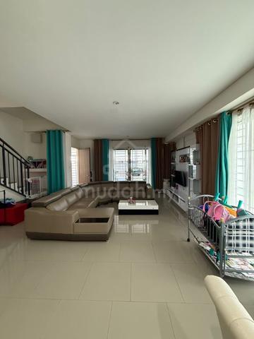 CHEAP💥 Gated & Guarded DS Corner Units for Sale at Nova 72 1