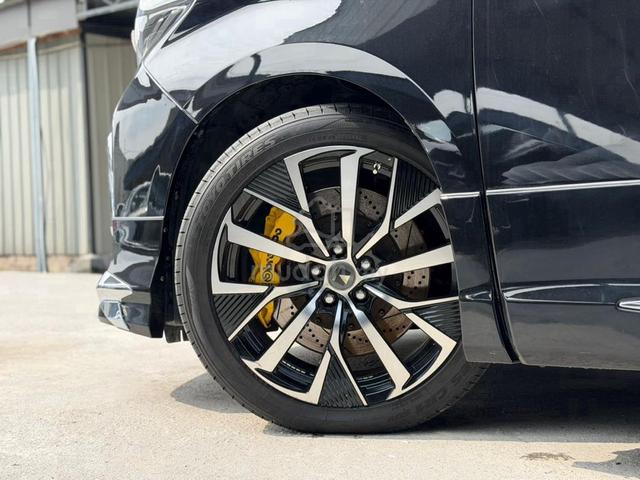 BREMBO CALIPERS 2018 Toyota ALPHARD 3.5 GF  (A) - 5