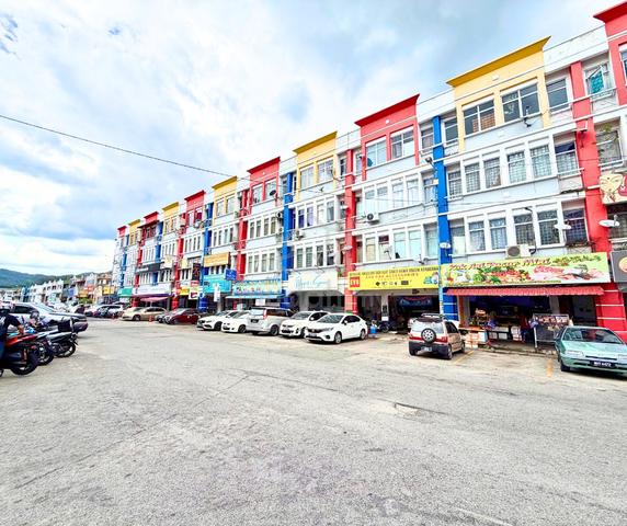 Batu Caves Centerpoint 1