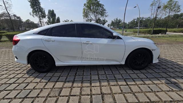 2016 Honda CIVIC 1.8 S (A) - 4