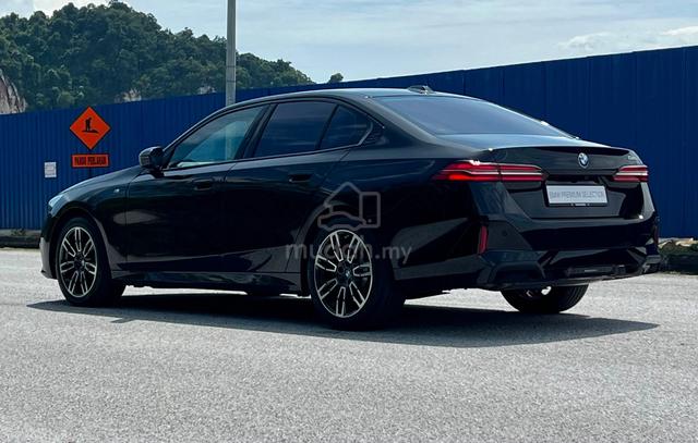 2025 Buy Your Car From BMW Authorized Dealer‼️ - 5