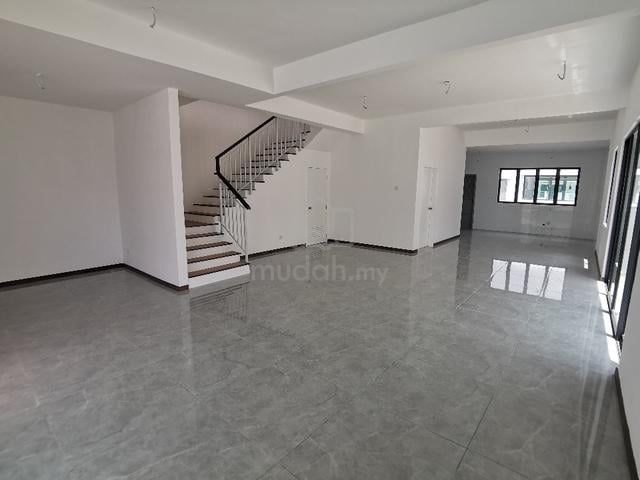 END LOT WITH LAND Double Storey Terrace SENNI Bukit Banyan For Sale 1