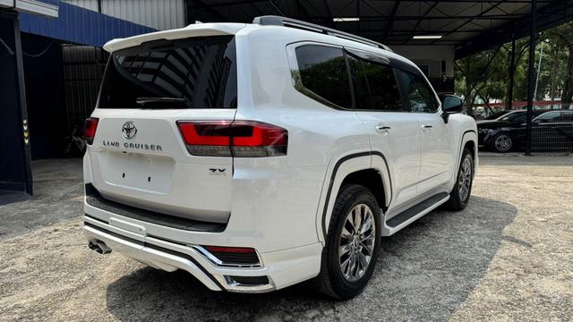 2023 Toyota LANDCRUISER 3.4 ZX 5A (17xx KM) F/SPEC - 5
