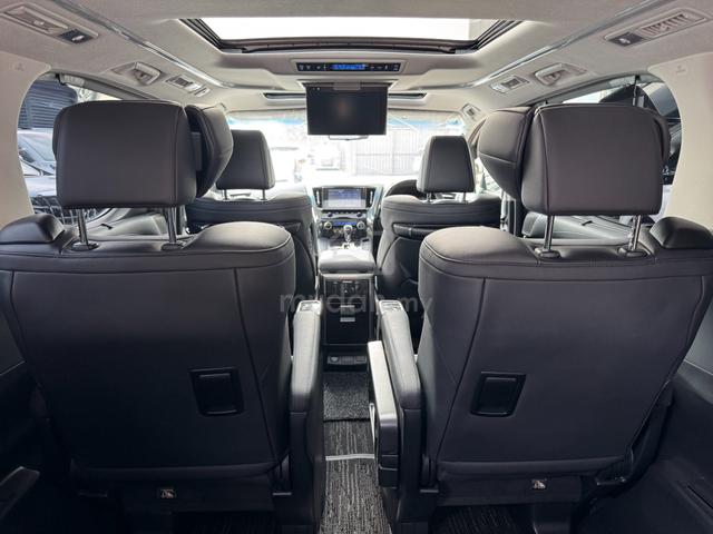 CHEAPEST DEAL 2022 Toyota ALPHARD 2.5 SC SUNROOF - 5