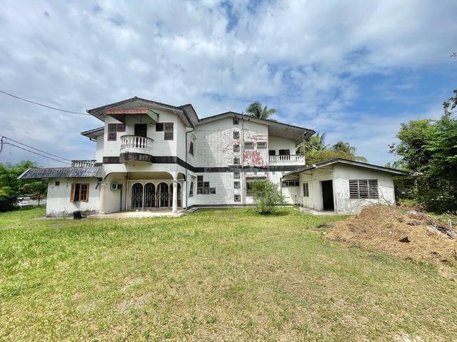 Double Storey BUNGALOW, Ampangan 1
