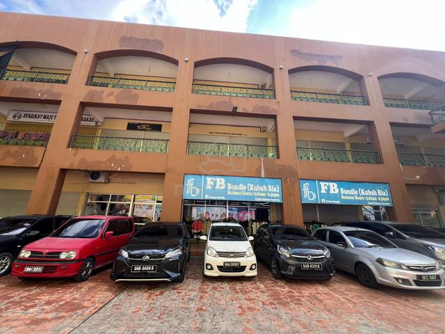 Cheap/ Adjoin 4 unit/ Matang Ria/ Ground floor/ near Everwin mall 1
