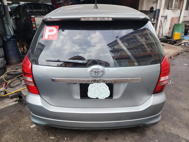 2005 Toyota WISH 1.8 X FWD (A) - 3