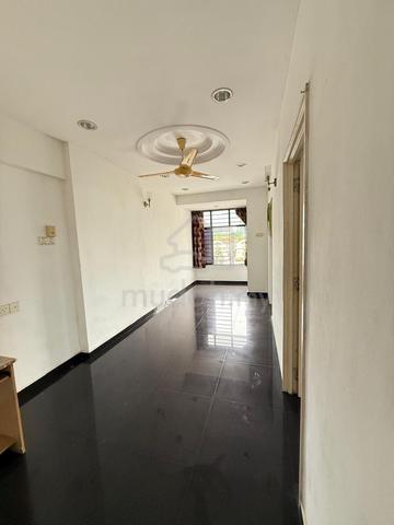 BJ Court Condominium 1
