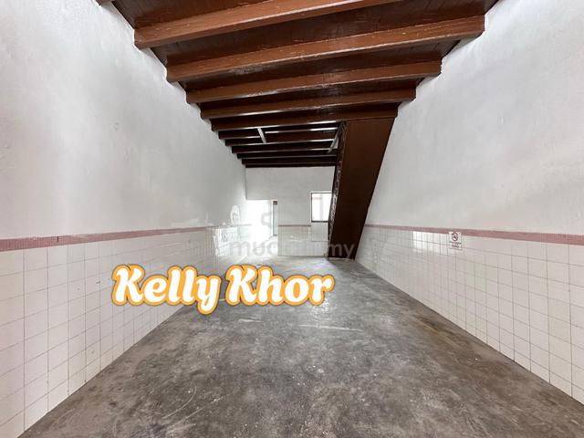 Lebuh Pantai 2-Storey Shophouse Georgetown Beach Melayu Prangin 1