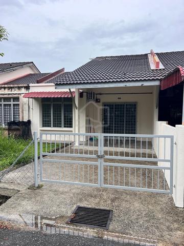 Renovated Single Storey House Seremban 2 Garden Avenue Open Facing 1