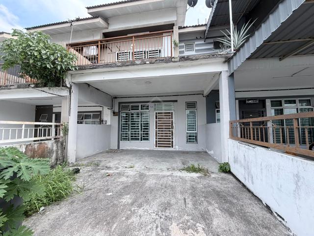 Double Storey House Scientex Senai Jaya For Sale Below Market 1