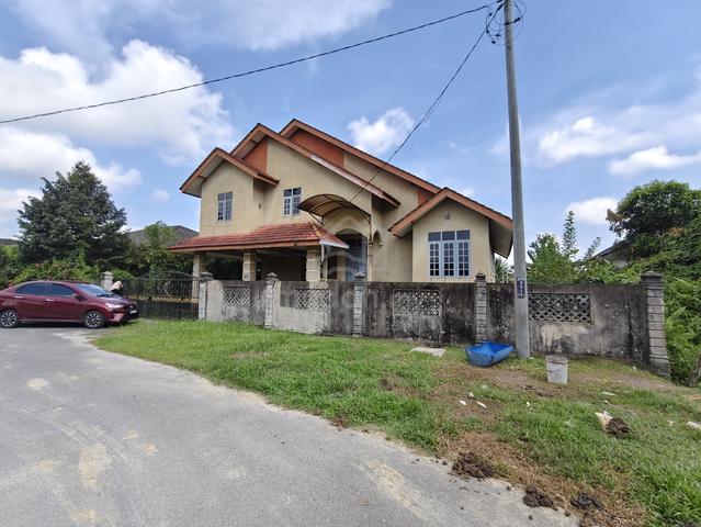 Banglo 2 Tingkat 5 bilik Tidur , Pekan Bukit Payong 1