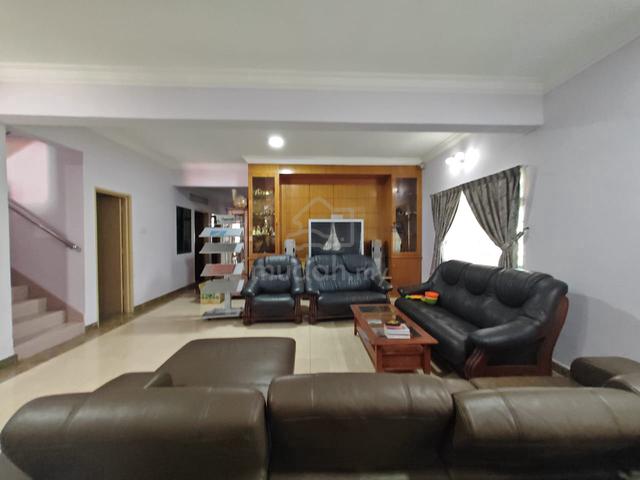 Bukit Jelutong Jalan Kubah Shah Alam CORNER Double Storey Terrace 1