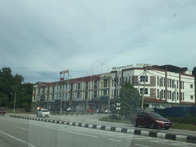 3-storey shopoffice at Taman Permai Jaya, Lumut for sale 1