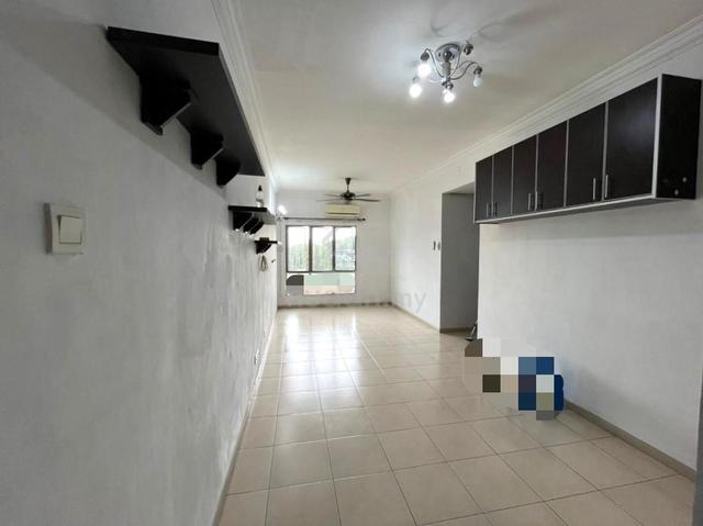 Baiduri Courts (Bukit Puchong) 1