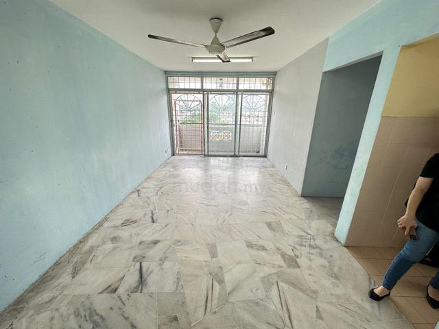 Dahlia Apartment (Sri Rampai) 1