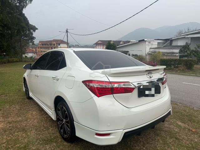 Toyota Altis 2.0 - 2