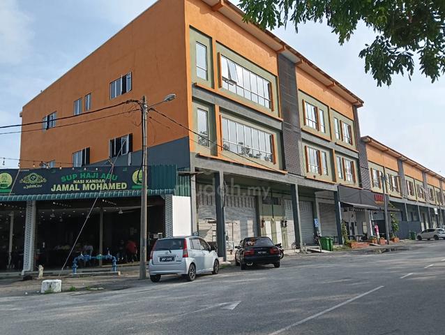 Strategic 2 Storey Commercial Shop Lot for Rent in Kamunting, Perak 1