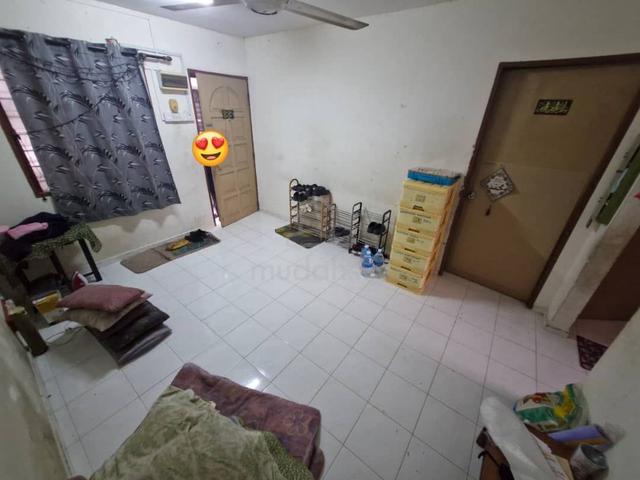 Pandan Indah Flat (Rumah Pangsa 610) 1